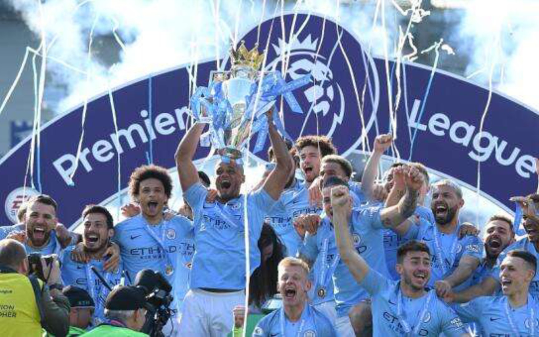 约科维奇职 约科维奇职